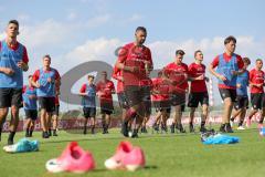 2. Bundesliga - Fußball - FC Ingolstadt 04 - Auftakttraining, neue Saison 2017/2018, Audi Sportpark Trainingsgelände - Auslaufen mitte Marvin Matip (34, FCI)