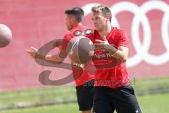 2. Bundesliga - Fußball - FC Ingolstadt 04 - Auftakttraining, neue Saison 2017/2018, Audi Sportpark Trainingsgelände - Thomas Pledl (30, FCI) Krafttraining