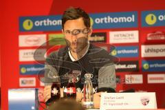 2. Bundesliga - Fußball - Fortuna Düsseldorf - FC Ingolstadt 04 - Pressekonferenz nach dem Spiel Cheftrainer Stefan Leitl (FCI)