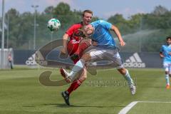 B-Junioren Bayernliga- U17 - FC Ingolstadt - TSV 1860 München -  Kehl Quentin rot FCI - Hofbauer Tobias blau 1860 München - Foto: Jürgen Meyer