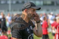 B-Junioren Bayernliga- U17 - FC Ingolstadt - TSV 1860 München - Trainer Kaupp Patrick telefoniert - Foto: Jürgen Meyer