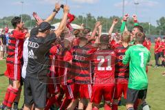 B-Junioren Bayernliga- U17 - FC Ingolstadt - TSV 1860 München - Trainer Kaupp Patrick telefoniert - Jubel - Foto: Jürgen Meyer