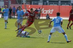 B-Junioren Bayernliga- U17 - FC Ingolstadt - TSV 1860 München - FWoiwod Tom rot FCI wird gefoult - Foto: Jürgen Meyer