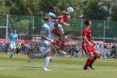 B-Junioren Bayernliga- U17 - FC Ingolstadt - TSV 1860 München - Oeler Luca rot FCI - Guinari Peter blau 1860 München - Foto: Jürgen Meyer