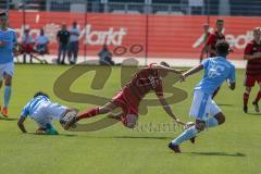 B-Junioren Bayernliga- U17 - FC Ingolstadt - TSV 1860 München - FWoiwod Tom rot FCI wird gefoult - Foto: Jürgen Meyer