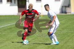 FC Ingolstadt 04 - B-Junioren - Landesliga - Freundschaftsspiel gegen Hertha BSC Berlin - Oberhuber Daniel rot FCI - Foto: Jürgen Meyer