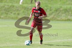 FC Ingolstadt 04 - B-Junioren - Landesliga - Freundschaftsspiel gegen Hertha BSC Berlin - Schröder Lukas rot FCI - Foto: Jürgen Meyer