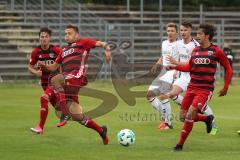 Regionalliga Bayern - FC Ingolstadt 04 II - TSV Buchbach - Paul Grauschopf (FCI) will den Ball erwischen vor dem Tor links