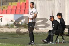 Regionalliga Bayern - FC Ingolstadt 04 II U21 - FC Memmingen - Cheftrainer Stefan Leitl an der Seitenlinie