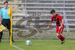 Regionalliga Bayern - Saison 2017/2018 - FC Ingolstadt 04 II - VFR Garching - Michael Senger FCI II beim Eckball - Foto: Meyer Jürgen
