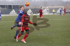 Testspiel - U15 - FC Ingolstadt 04 - SpVgg Kaufbeuren - Eliot Muteba (11 FCI) Zweikampf Angriff