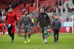 2. Bundesliga - FC Ingolstadt 04 - 1. FC Köln - Spiel ist aus, Sieg für Köln 1:2, hängende Köpfe, Torwart Fabijan Buntic (24, FCI) Cenk Sahin (17, FCI) Sonny Kittel (10, FCI)