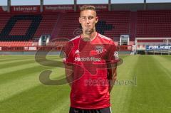 2. Bundesliga - 2. BL Fußball - Porträttermin 2018/2019, Phil Neumann (26); FC Ingolstadt 04