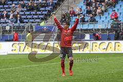 2. Bundesliga - Hamburger SV - FC Ingolstadt 04 - Spiel ist aus, Sieg 0:3 Ingolstadt, Jubel bei Torwart Philipp Tschauner (22, FCI)