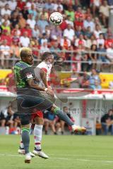 2. Bundesliga - Fußball - SV Jahn Regensburg - FC Ingolstadt 04 - Darío Lezcano (11, FCI) Andreas Geipl (8 Jahn)