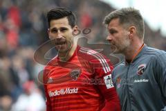 2. Bundesliga - FC St. Pauli - FC Ingolstadt 04 - Torwart Philipp Tschauner (41, FCI) mit Torwarttrainer Alexander Kunze (FCI)