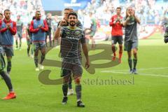 2. Bundesliga - Hamburger SV - FC Ingolstadt 04 - Sieg 0:3 für den FCI, Jubel mit den Fans, Almog Cohen (8, FCI)