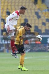 2. Bundesliga - SG Dynamo Dresden - FC Ingolstadt 04 - Stefan Kutschke (20, FCI) Niklas Kreuzer (7 Dresden)