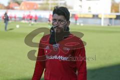 2. BL - Saison 2018/2019 - Holstein Kiel - FC Ingolstadt 04 - Almog Cohen (#8 FCI) verlässt nach dem warm machen das Spielfeld - Foto: Meyer Jürgen