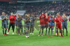 2. BL - Saison 2018/2019 - 1. FC Köln - FC Ingolstadt 04 - Die Mannschaft bedankt sich bei den Fans - Foto: Meyer Jürgen