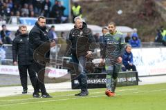 2. Bundesliga - SV Darmstadt 98 - FC Ingolstadt 04 - Torwarttrainer Carsten Nulle (FCI) Cheftrainer Jens Keller (FCI) und Almog Cohen (8, FCI)