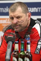 2. Bundesliga - SC Paderborn - FC Ingolstadt 04 - Pressekonferenz nach dem Spiel, Cheftrainer Steffen Baumgart (Paderborn)