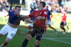 2. BL - Saison 2018/2019 - Holstein Kiel - FC Ingolstadt 04 Thorsten Röcher (#29 FCI) - Jannik Dehm (#20 Kiel) - - Foto: Meyer Jürgen