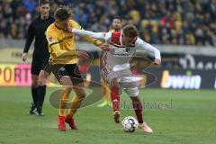 2. Bundesliga - SG Dynamo Dresden - FC Ingolstadt 04 - Konstantin Kerschbaumer (7, FCI) Zweikampf