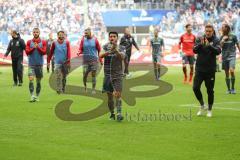 2. Bundesliga - Hamburger SV - FC Ingolstadt 04 - Sieg 0:3 für den FCI, Jubel mit den Fans, Almog Cohen (8, FCI) Konstantin Kerschbaumer (7, FCI)