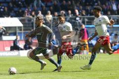 2. Bundesliga - Hamburger SV - FC Ingolstadt 04 - Alleingang, Thomas Pledl (30, FCI) trifft zum 0:2 Tor, Jubel, Douglas Santos (6 HSV) Vagnoman, Josha (27 HSV) kommen nicht hin