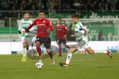 2. Bundesliga - SpVgg Greuther Fürth - FC Ingolstadt 04 - Darío Lezcano (11, FCI) Robert Leipertz (13, FCI)