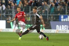 2. Bundesliga - SV Sandhausen - FC Ingolstadt 04 - Sonny Kittel (10, FCI) und Denis Linsmayer (6 SV)