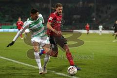 2. Bundesliga - SpVgg Greuther Fürth - FC Ingolstadt 04 - Björn Paulsen (4, FCI) Kenny Prince Redondo (27 Fürth)