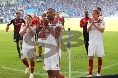 2. Bundesliga - Fußball - 1. FC Magdeburg - FC Ingolstadt 04 - Spiel ist aus, unentschieden 1:1, Spieler bedanken sich bei den mitgereisten Fans, Thomas Pledl (30, FCI) Marvin Matip (34, FCI) Konstantin Kerschbaumer (7, FCI)