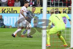 2. BL - Saison 2018/2019 - 1. FC Köln - FC Ingolstadt 04 - Sonny Kittel (#10 FCI) - Timo Horn Torwart (#1 Köln) - Marco Höger (#6 Köln) - Foto: Meyer Jürgen