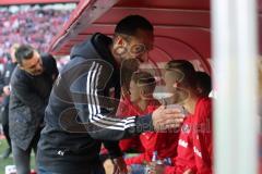 2. Bundesliga - Fußball - 1. FC Köln - FC Ingolstadt 04 - Cheftrainer Alexander Nouri (FCI) vor dem Spiel mit Sportdirektor Angelo Vier (FCI)