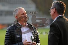 2. Bundesliga - SV Sandhausen - FC Ingolstadt 04 - Gespräch Geschäftsführer Harald Gärtner (FCI) mit Jürgen Machmeier (Präsident Sandhausen)