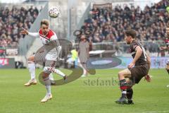 2. Bundesliga - FC St. Pauli - FC Ingolstadt 04 - Thomas Pledl (30, FCI) Daniel Buballa (15 Pauli)