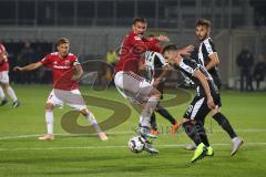 2. Bundesliga - SV Sandhausen - FC Ingolstadt 04 - mitte Stefan Kutschke (20, FCI) wird gestört von Leart Paqarada (19 SV)