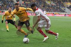 2. Bundesliga - SG Dynamo Dresden - FC Ingolstadt 04 - Linus Wahlqvist (2 Dresden) und Paulo Otavio (6, FCI) hinten Patrick Ebert (20 Dresden)