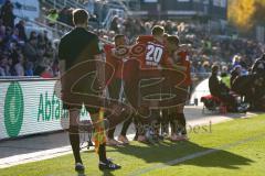 2. BL - Saison 2018/2019 - Holstein Kiel - FC Ingolstadt 04 - Phil Neumann (#26 FCI) Köpft den 0:1 Führungstreffer - jubel -  Konstantin Kerschbaumer (#7 FCI) - Stefan Kutschke (#20 FCI) - Foto: Meyer Jürgen