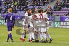 2. Bundesliga - FC Erzgebirge Aue - FC Ingolstadt 04 - Tor Jubel Jonatan Kotzke (25 FCI),mit Mergim Mavraj (15, FCI) Thomas Pledl (30, FCI) Almog Cohen (8, FCI) Darío Lezcano (11, FCI) Christian Träsch (28, FCI)