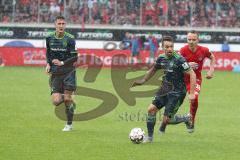 2. Bundesliga - Fußball - 1. FC Heidenheim - FC Ingolstadt 04 - Thomas Pledl (30, FCI) Arne Feick  (HDH 28) Phil Neumann (26, FCI)