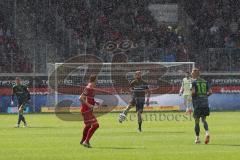 2. Bundesliga - Fußball - 1. FC Heidenheim - FC Ingolstadt 04 - Voll Regen, Björn Paulsen (4, FCI)