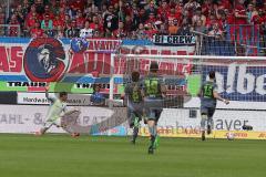 2. Bundesliga - Fußball - 1. FC Heidenheim - FC Ingolstadt 04 - 2:0 Tor Torwart Philipp Tschauner (41, FCI) keine Chance