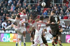 2. Bundesliga - FC St. Pauli - FC Ingolstadt 04 - Kopfballduelle, Robin Krauße (23, FCI) Björn Paulsen (4, FCI) Jonatan Kotzke (25 FCI) rechts Alex Meier (9 Pauli)