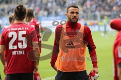 2. Bundesliga - MSV Duisburg - FC Ingolstadt 04 - Spiel ist aus, Jubel am Feld vor den Fans, Fatih Kaya (36, FCI)