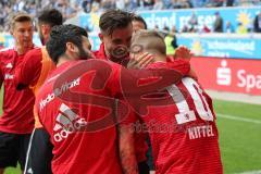 2. Bundesliga - MSV Duisburg - FC Ingolstadt 04 - Sonny Kittel (10, FCI) schlängelt sich durch trifft zum 1:3 Tor Jubel, Phil Neumann (26, FCI) Marcel Gaus (19, FCI) Darío Lezcano (11, FCI) Jonatan Kotzke (25 FCI) Cenk Sahin (17, FCI) Robin Krauße (23, FC