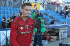 2. BL - Saison 2018/2019 - Holstein Kiel - FC Ingolstadt 04 - Stefan Kutschke (#20 FCI) betreten den Rasen zum warm machen - Foto: Meyer Jürgen