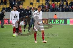 2. Bundesliga - SG Dynamo Dresden - FC Ingolstadt 04 - Spiel ist aus, 2:0, Enttäuschung, Konstantin Kerschbaumer (7, FCI) Darío Lezcano (11, FCI) Stefan Kutschke (20, FCI) Co-Trainer Markus Feldhoff (FCI) und Cheftrainer Alexander Nouri (FCI)